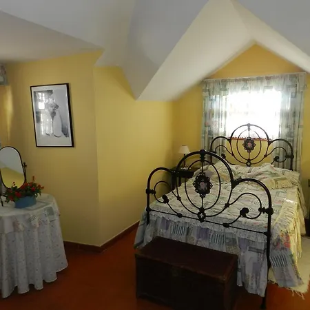 Holiday home El Lagar De Piedra *
